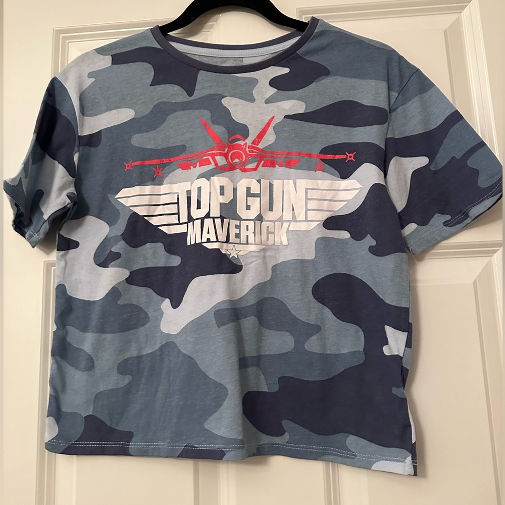 Top gun Maverick woman’s junior cropped tshirt size small